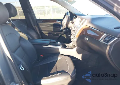 2013 Mercedes-Benz Ml 350 4Matic z USA, uszkodzony, nr VIN 4JGDA5HB7DA100223